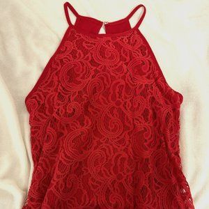 red lace tank top